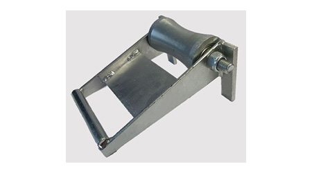 rope guiding roller for ducts