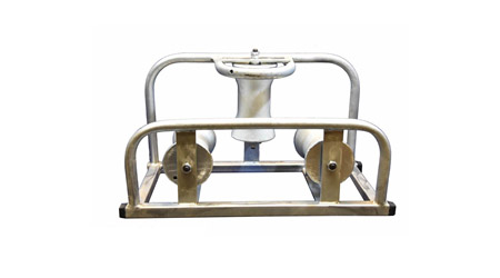 triple corner cable roller